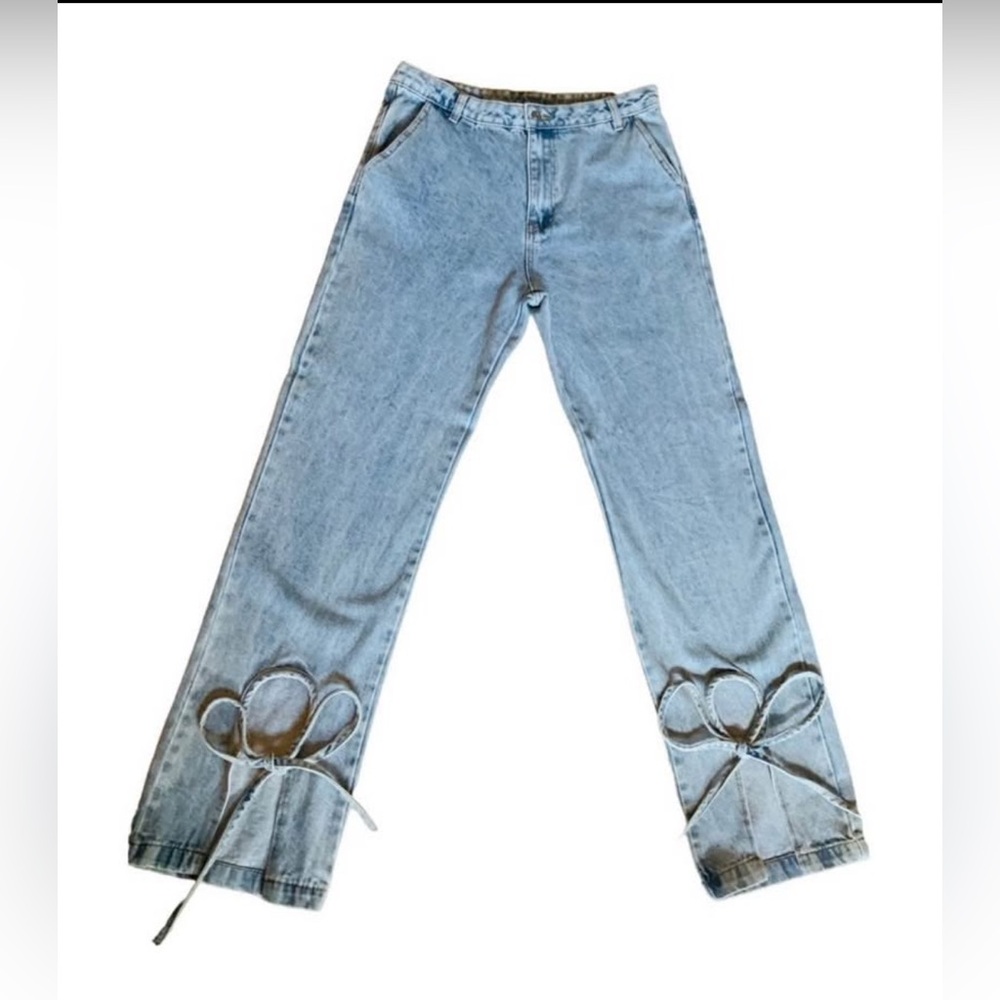 Stylish Light Blue Jeans with Bow Accents Y2K high rise cut out